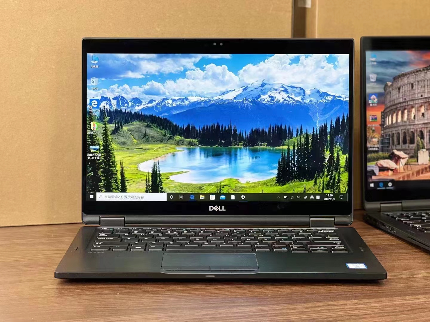 13.3 inch Dell ‎͏ Latitude 7389 Core i5-7500u with 8gig ram 512gig ssd With 360 