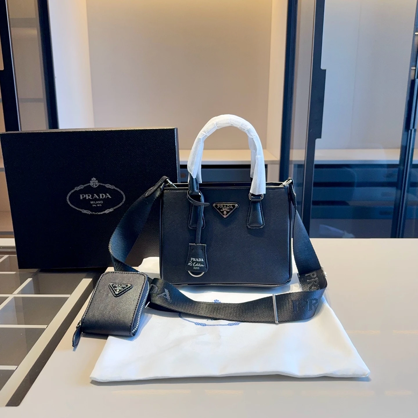 Prada counter limited edition three-in-one mini killer bag Galleria with long sh